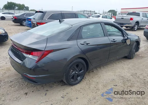 2022 Hyundai Elantra Sel from USA, damaged, VIN 5NPLM4AG2NH076530
